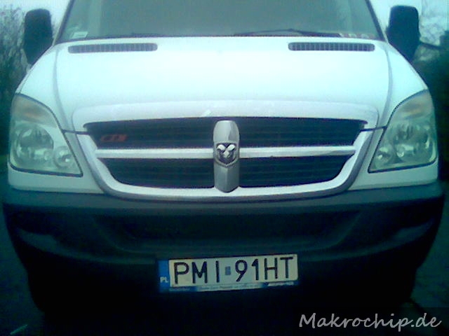 http://blog.makrochip.de/2012-04-16/1.jpg