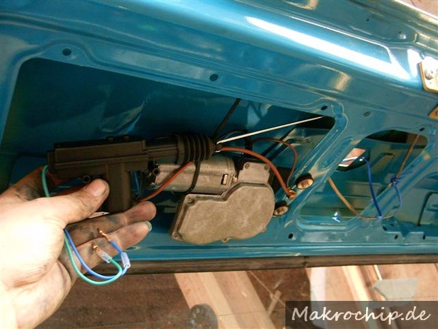 http://blog.makrochip.de/2011-07-21/17.jpg